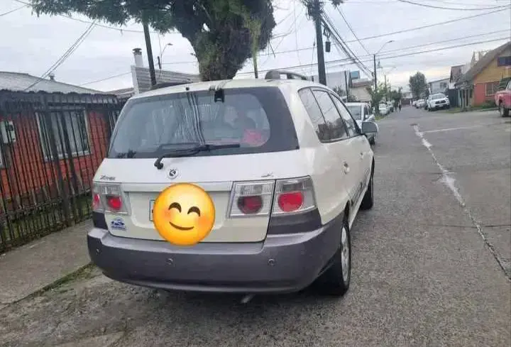 Kia xtrek año 2005 - 4