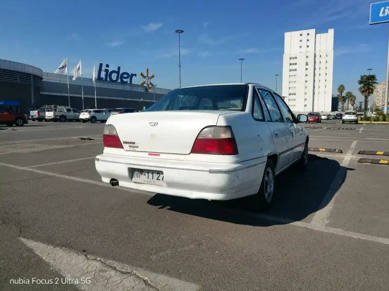 Auto Daewoo Racer 1996 en buen estado - 5