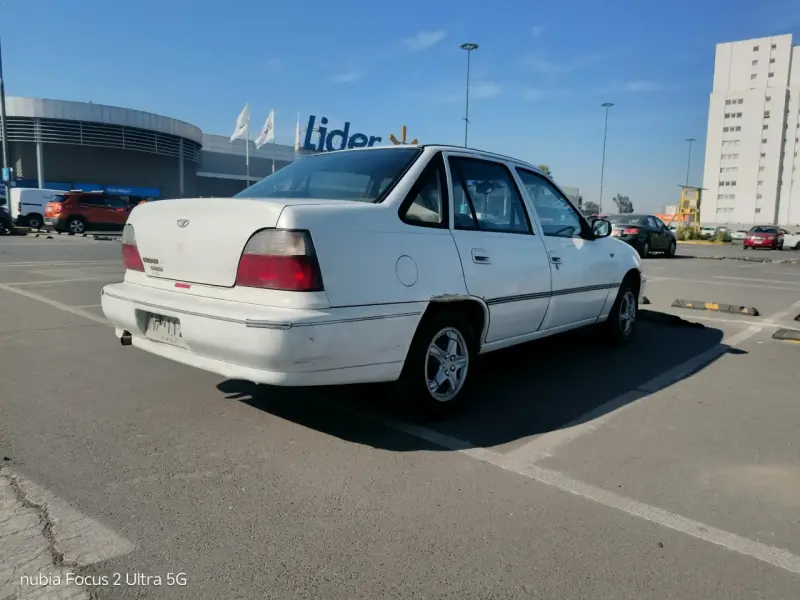 Auto Daewoo Racer 1996 en buen estado - 6