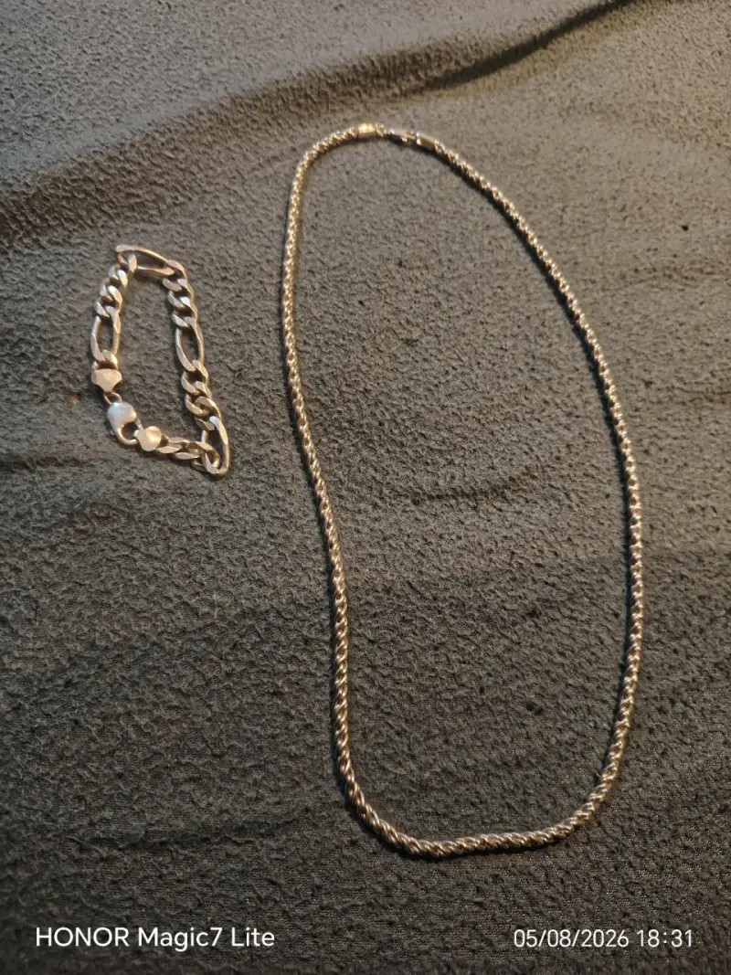 Conjunto de collar y pulsera de plata