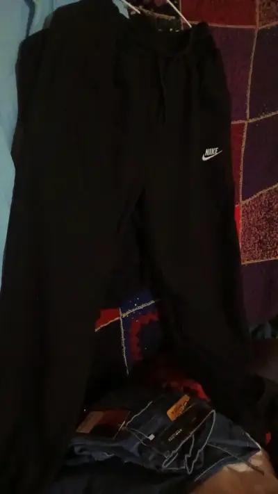 Pantalones cargo de mezclilla azul para mujer - miniatura 2