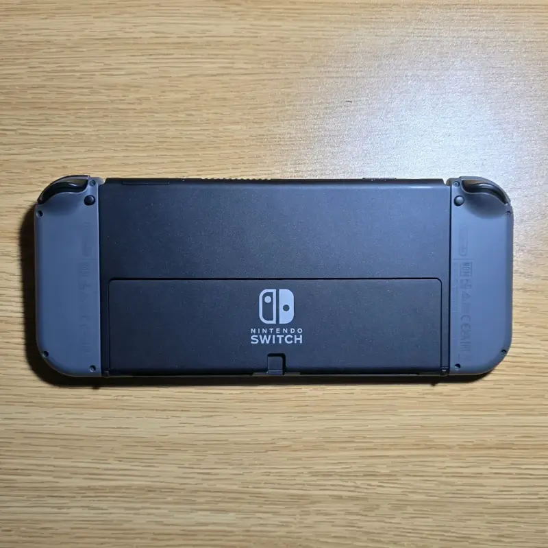Nintendo Switch OLED Smash bros Edition - 3