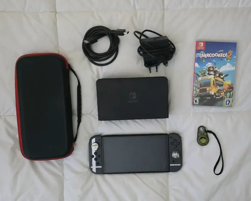 Nintendo Switch OLED Smash bros Edition - 4