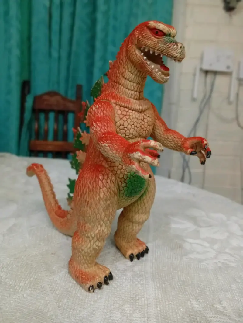 Godzilla bootleg años 90 - 3