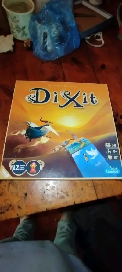 Juego de mesa Dixit para 3-8 jugadores - miniatura 1