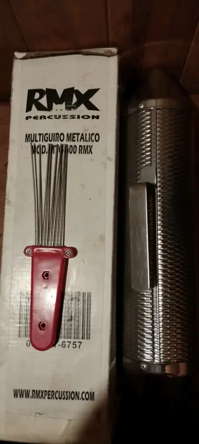 Güiro metálico RMX Percussion con cepillo - miniatura 1
