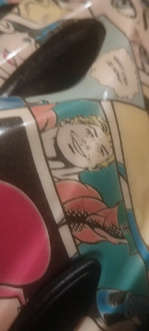 Casco de bicicleta con diseño de cómic - 2