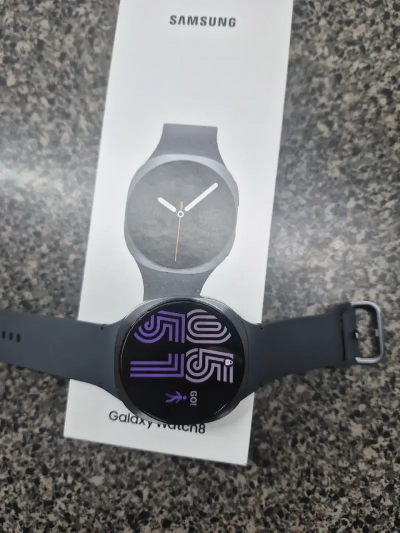 Samsung watch 8 - 6