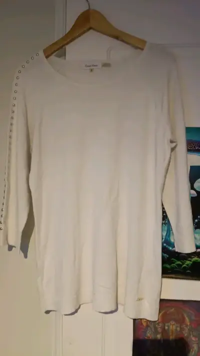 Polera blanca Calvin Klein con detalles en mangas - miniatura 2