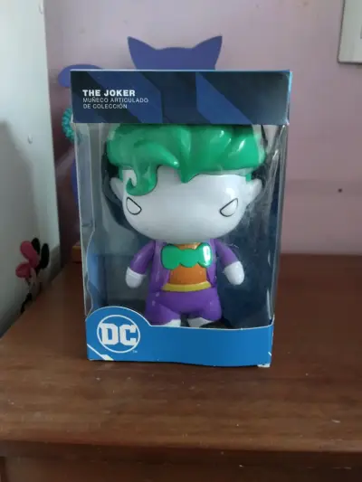 Figura de colección The Joker DC Comics - miniatura 1