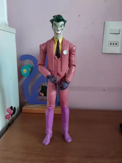 Figura de colección The Joker DC Comics - miniatura 3