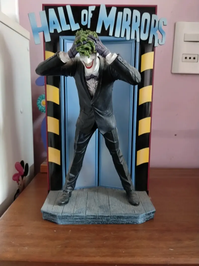 Figura de colección The Joker DC Comics - 4