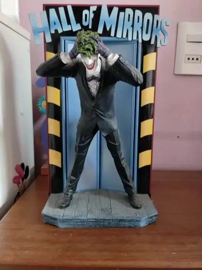 Figura de colección The Joker DC Comics - miniatura 4