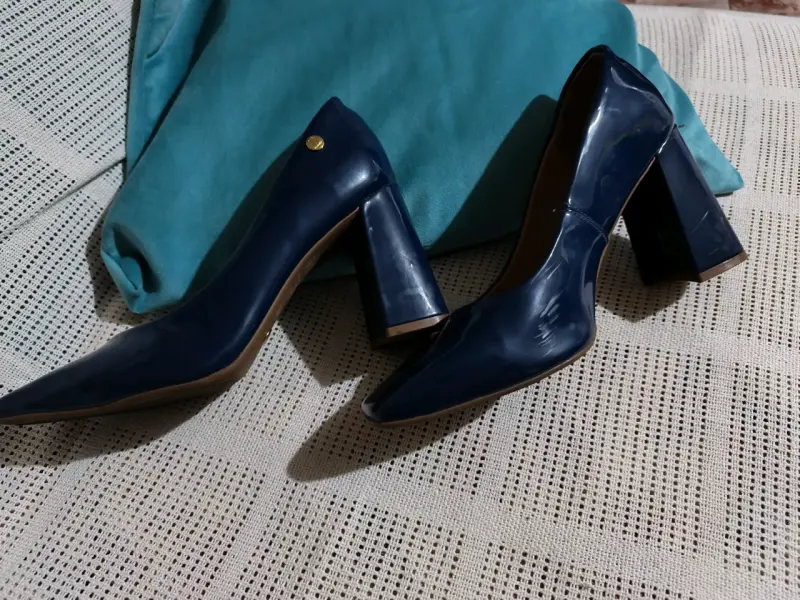 Zapatos de tacón alto azul oscuro elegantes - 1