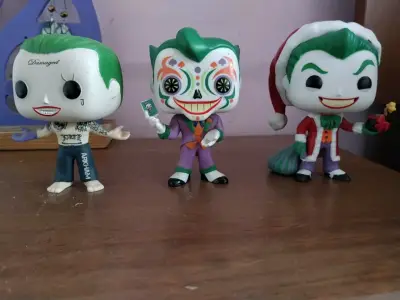 Colección de figuras Funko Pop del Joker - miniatura 2