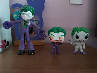 Colección de figuras Funko Pop del Joker - miniatura 4
