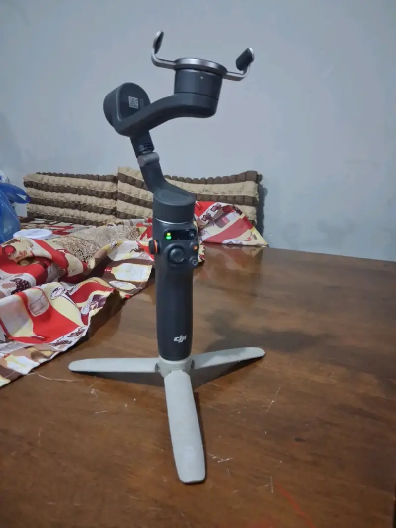 Estabilizador DJI Osmo Mobile 6 para Smartphone - 4