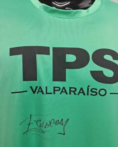 Polera Reebok TPS Valparaíso Firmada - miniatura 2