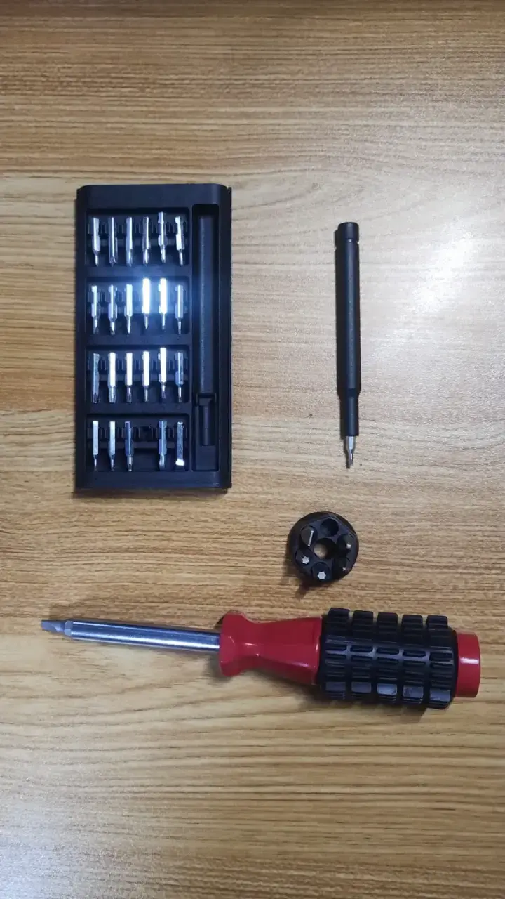 Set de destornillador con puntas intercambiables - 2