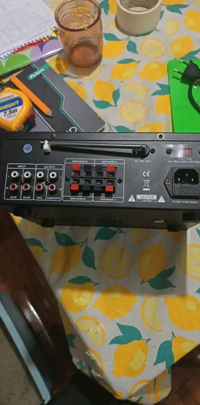 Amplificador de Audio Pyle PTA24BT con Bluetooth - miniatura 1