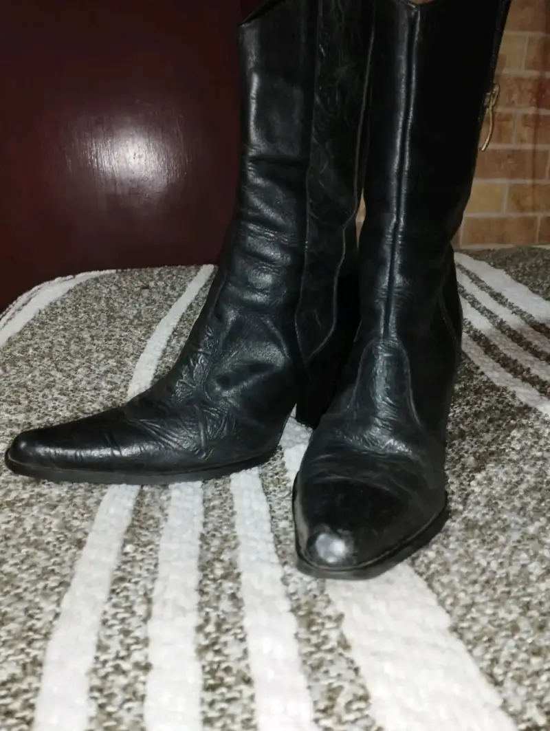 Botas de cuero negras con tacón alto - 4