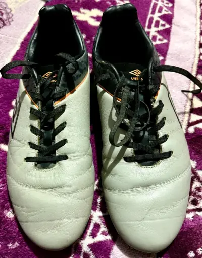 Zapatos de futbol Umbro - miniatura 1