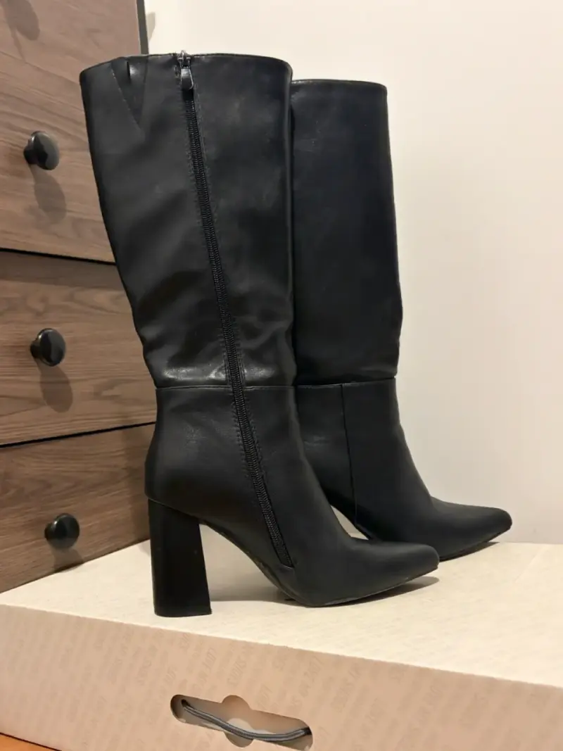 Botas negras de cuero talla 37 - 2