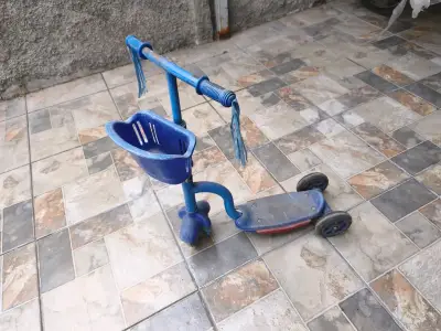 Rodados para niños color azul, rojo y negro - miniatura 6