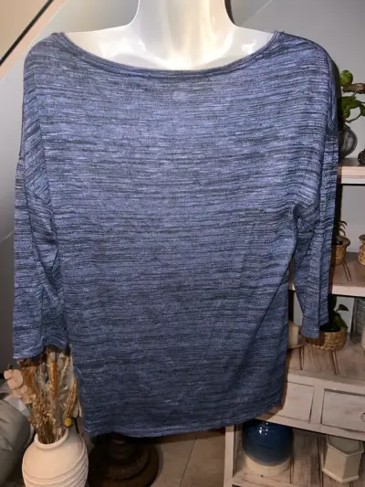 Polera azul con detalles brillantes Esprit - miniatura 2