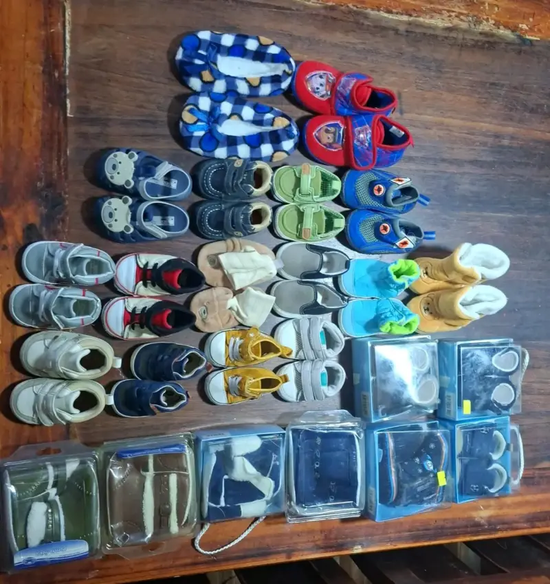 Lote de ropa y calzado para bebé - 3