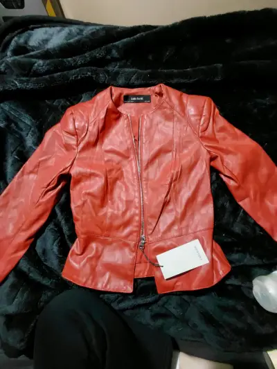 Chaqueta de cuero roja Zara Basic - miniatura 2