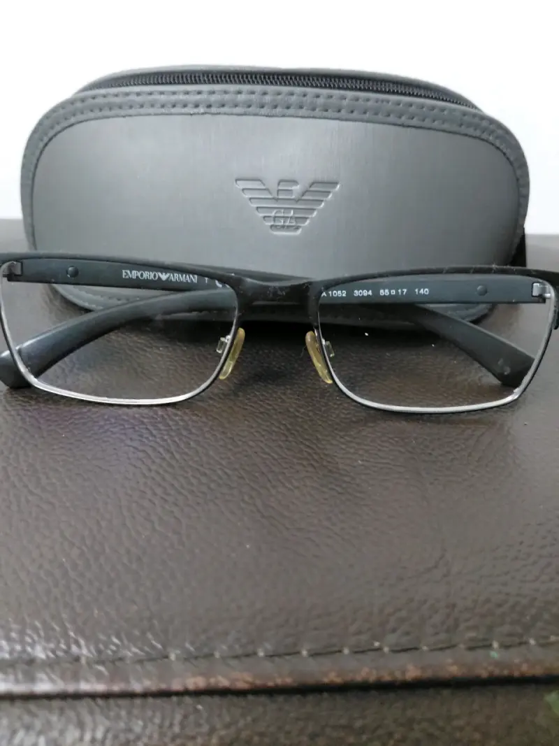 Lentes de Lectura Emporio Armani con Estuche - 4