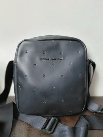 Bolso cruzado negro Armani Exchange - miniatura 1