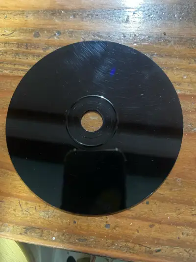 Juego Dino Crisis para PlayStation en buen estado - miniatura 3