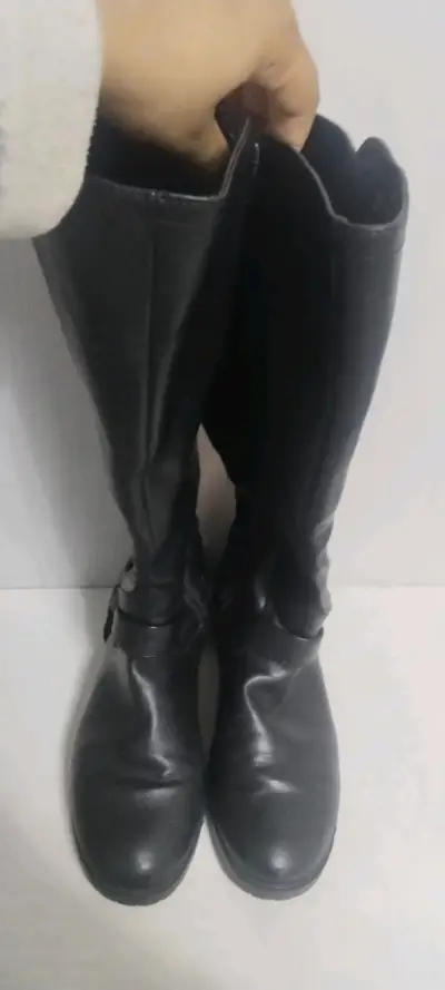 Botas negras de cuero para mujer - miniatura 1