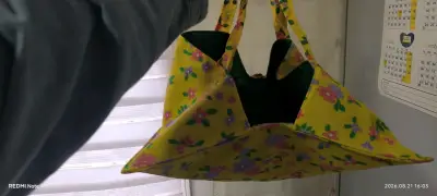 Bolsos de tela estampados coloridos - miniatura 1