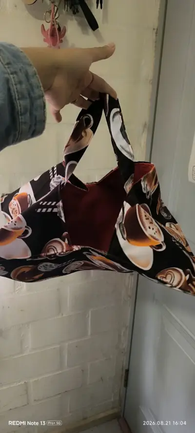 Bolsos de tela estampados coloridos - miniatura 2