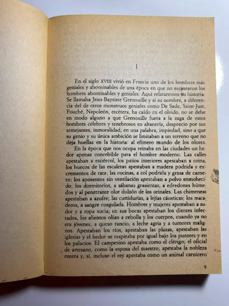 Libro 'El Perfume' de Patrick Süskind - 3