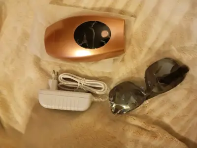 Dispositivo de depilación IPL A110 con accesorios - miniatura 2