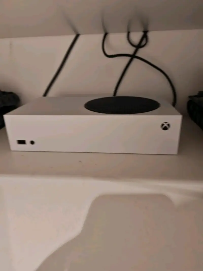 Consola Xbox Series S con control - 2