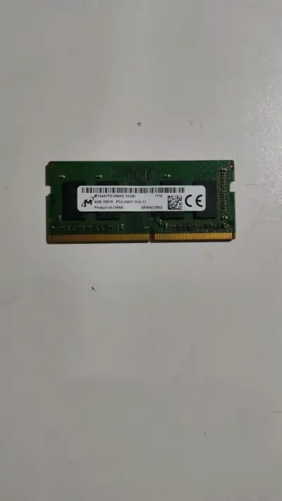 Memoria RAM 4GB DDR4 para notebook - miniatura 1