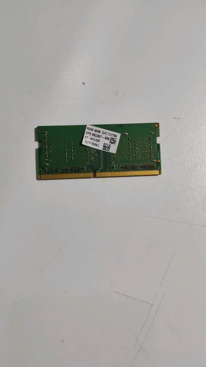 Memoria RAM 4GB DDR4 para notebook - 2