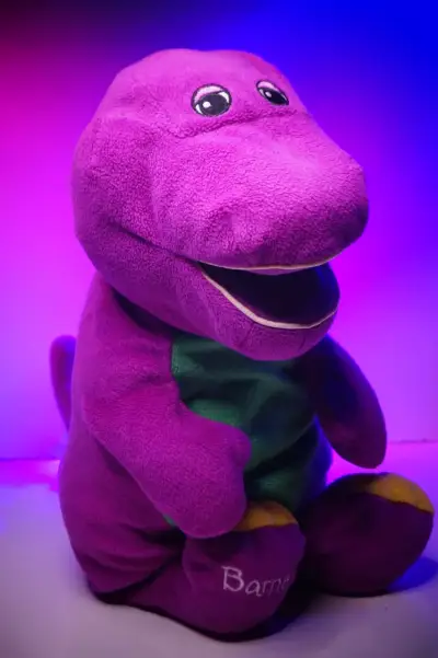 Peluche Barney Dinosaurio con sonido en español - miniatura 1