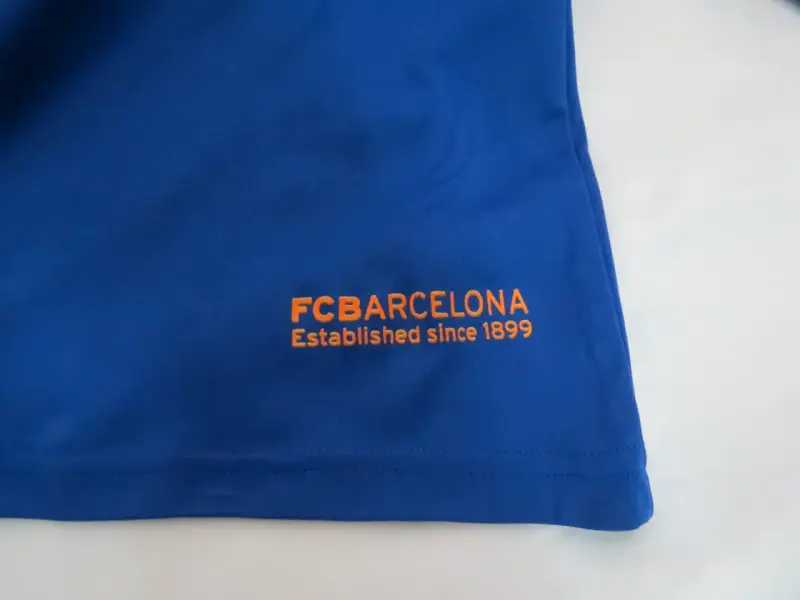 Camiseta FC Barcelona azul y naranja TALLA M - 6