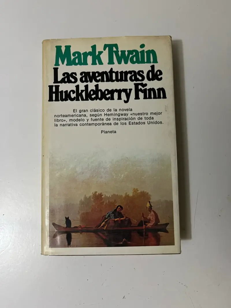 Libro 'Las Aventuras de Huckleberry Finn' de Mark Twain - 1