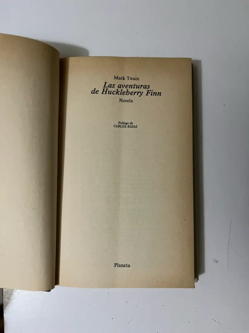 Libro 'Las Aventuras de Huckleberry Finn' de Mark Twain - 2