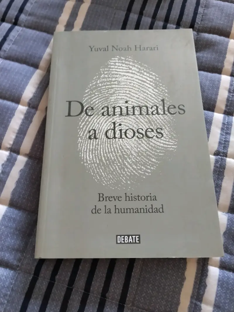 Libro 'De animales a dioses' de Yuval Noah Harari