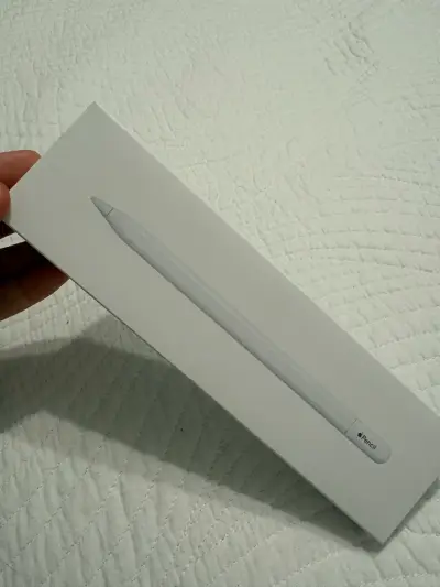 Apple Pencil USB-C nuevo, sellado en caja - miniatura 1