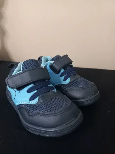 Zapatillas deportivas para niños - miniatura 1