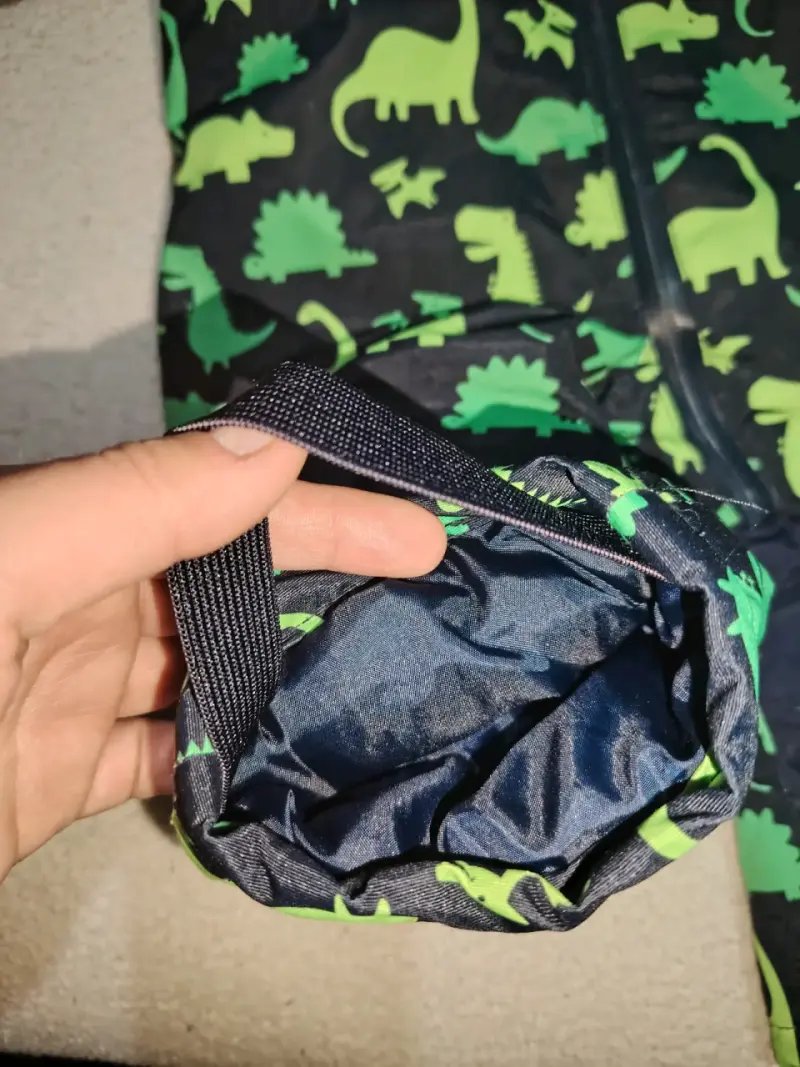 Enterito impermeable infantil con diseño de dinosaurios - 5